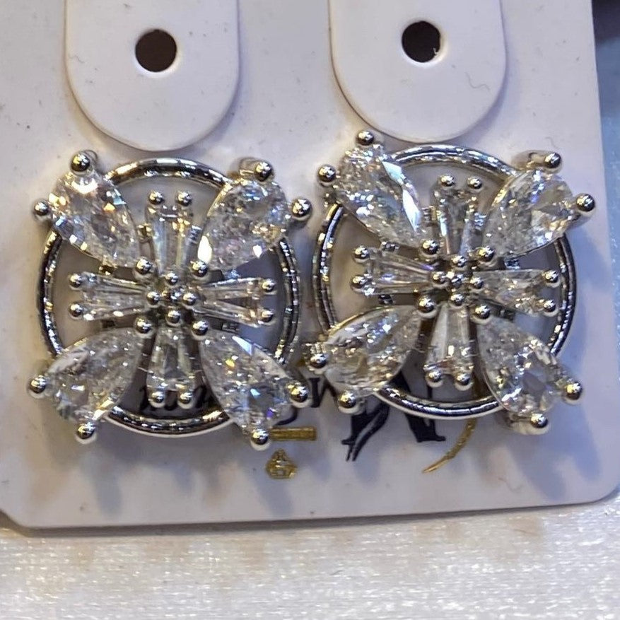 Radiant and Crystal Starburst Shape Earrings